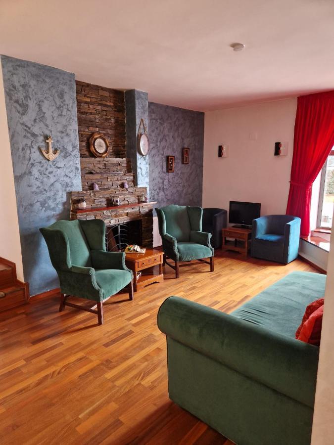 Vila Pinul Si Mesteacanul Poiana Brašov Exteriér fotografie
