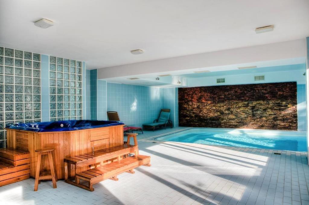 Vila Pinul Si Mesteacanul Poiana Brašov Exteriér fotografie