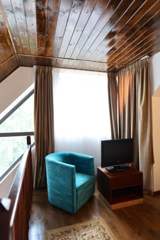 Vila Pinul Si Mesteacanul Poiana Brašov Exteriér fotografie