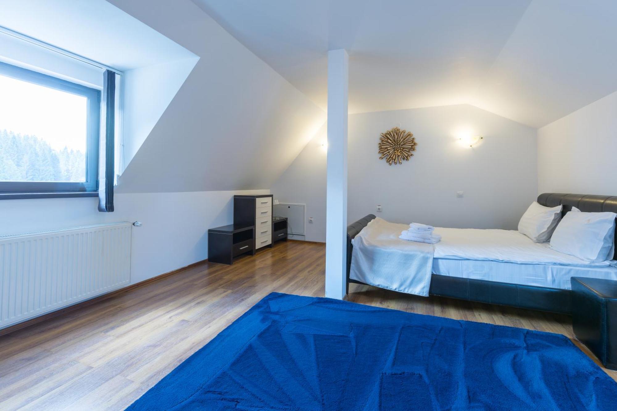Vila Pinul Si Mesteacanul Poiana Brašov Exteriér fotografie